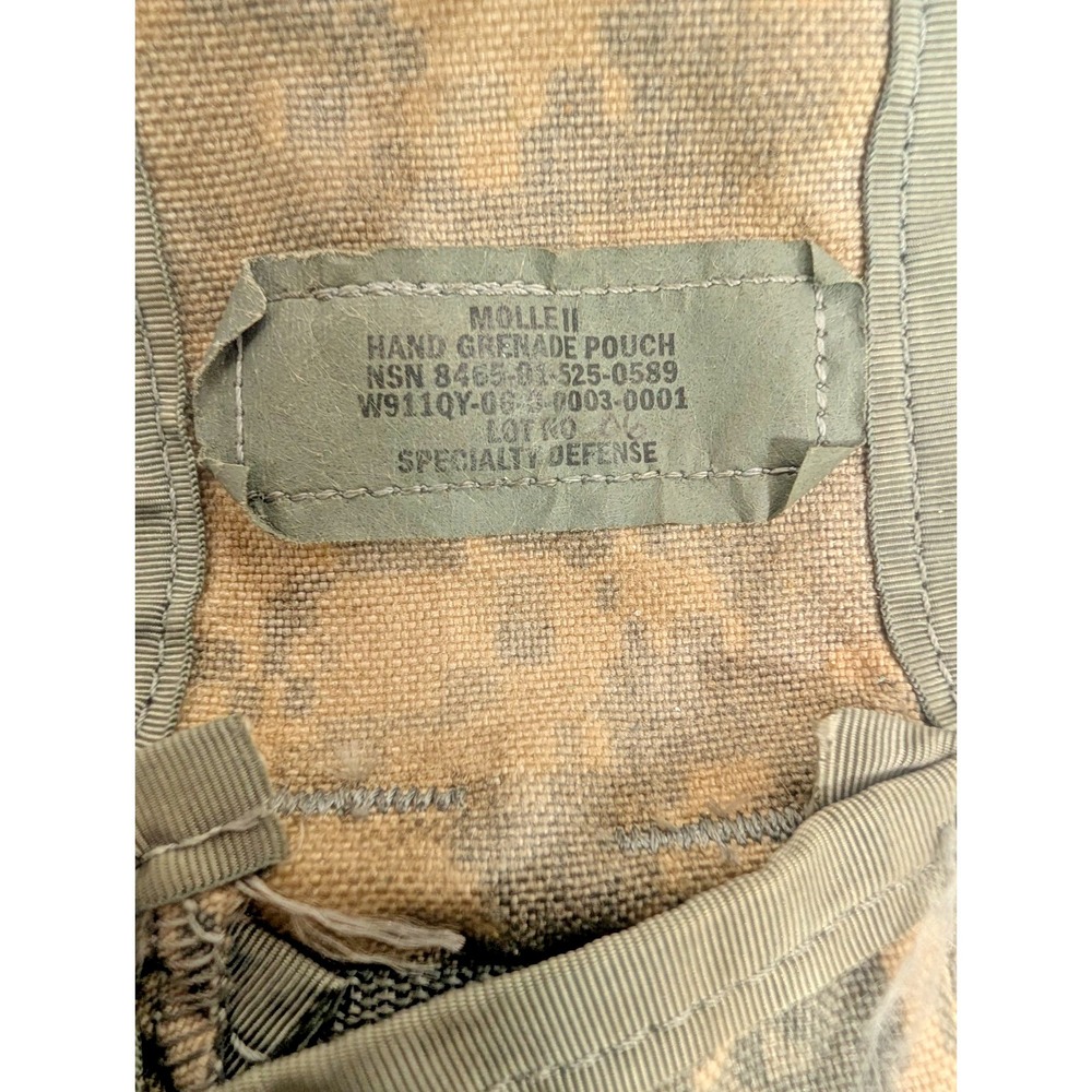 US Milttary ACU MOLLE II Bandoleer, Triple Mag, Assorted Pouches - 7 total items - Picture 13 of 16